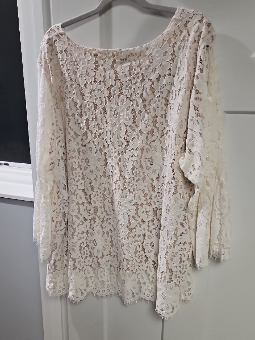 Rose & Olive Cream Floral Lace Bell-Sleeve Top - Picture 3 of 3